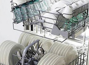 Máquinas-Lavar Roupa e Loiça